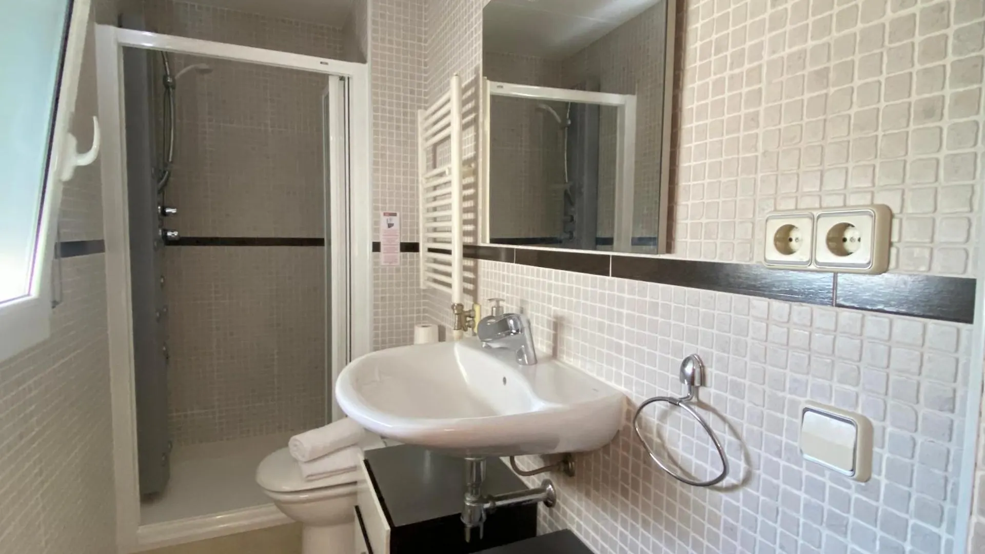 Reconnectar Blanes Montserrat Apartment